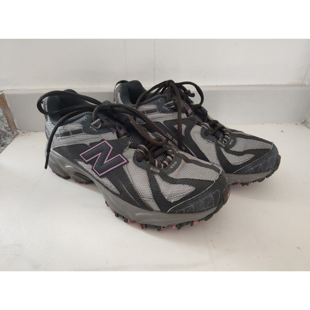 New Balance 411 Women WT411GP Gray Pink All Terrain Running Trail Shoes Sz 7